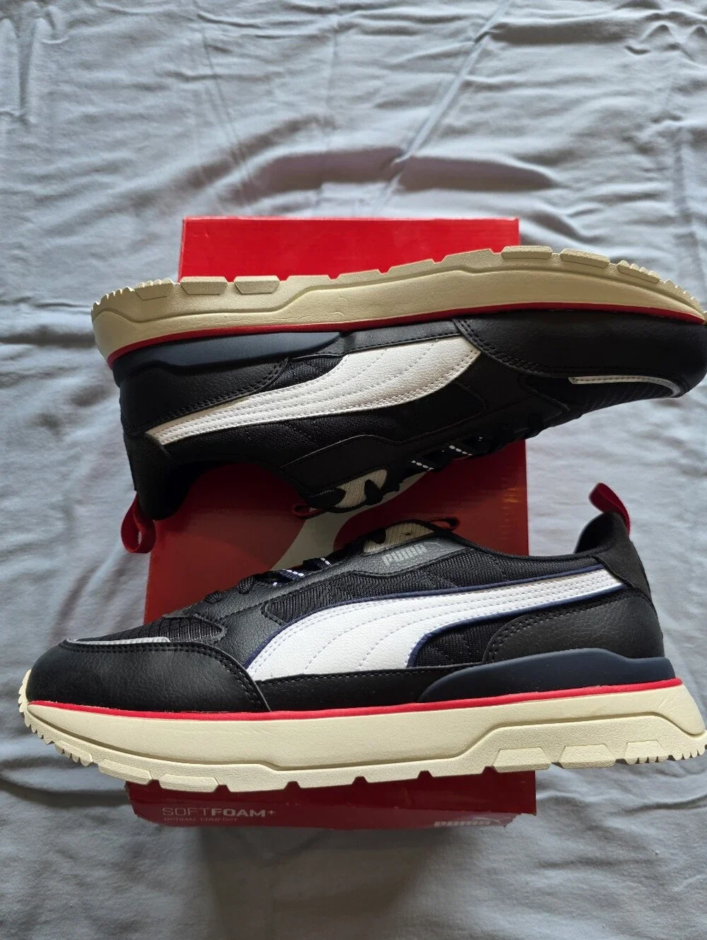 Puma Men’s Black White and Red Low-Top Sneakers